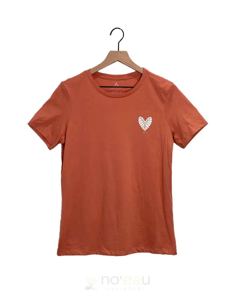 ALOHA KE AKUA - Kalo Heart Clay Womens T-shirt - Noʻeau Designers