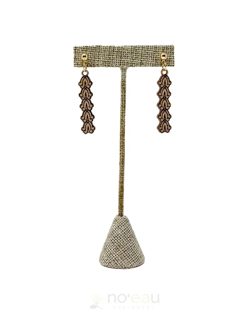 CRAFTS BY ALEXA - Crown Flower Dangle Earrings - Noʻeau Designers