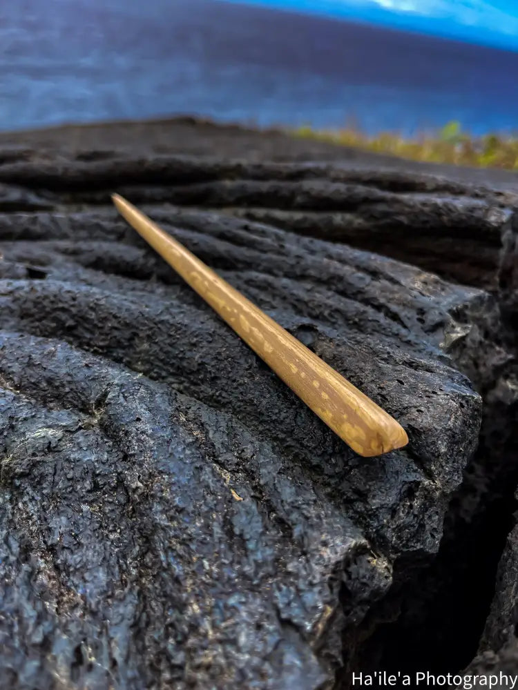 E OLA ANA - Alahee Hair Stick - Noʻeau Designers