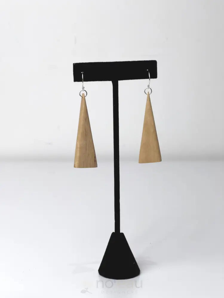 E OLA ANA HAWAII - Aweoweo Earring - Noʻeau Designers