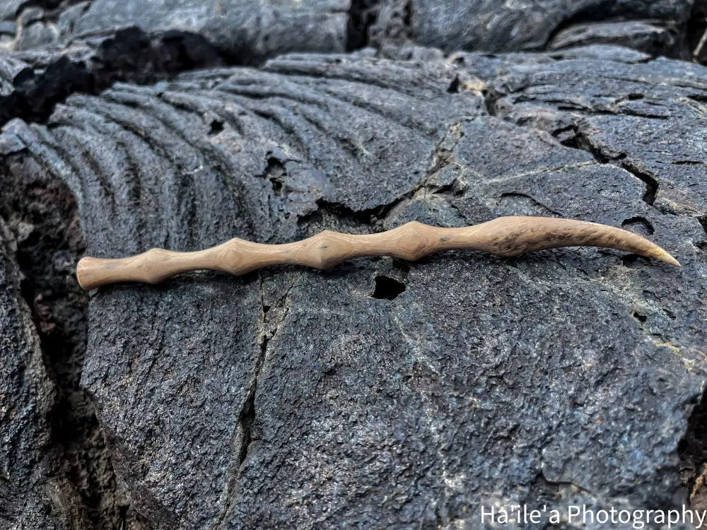 E OLA ANA - Lama Hair Stick - Noʻeau Designers