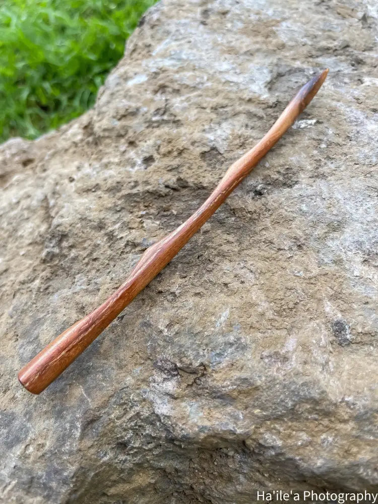 E OLA ANA - Mamane Hair Stick - Noʻeau Designers