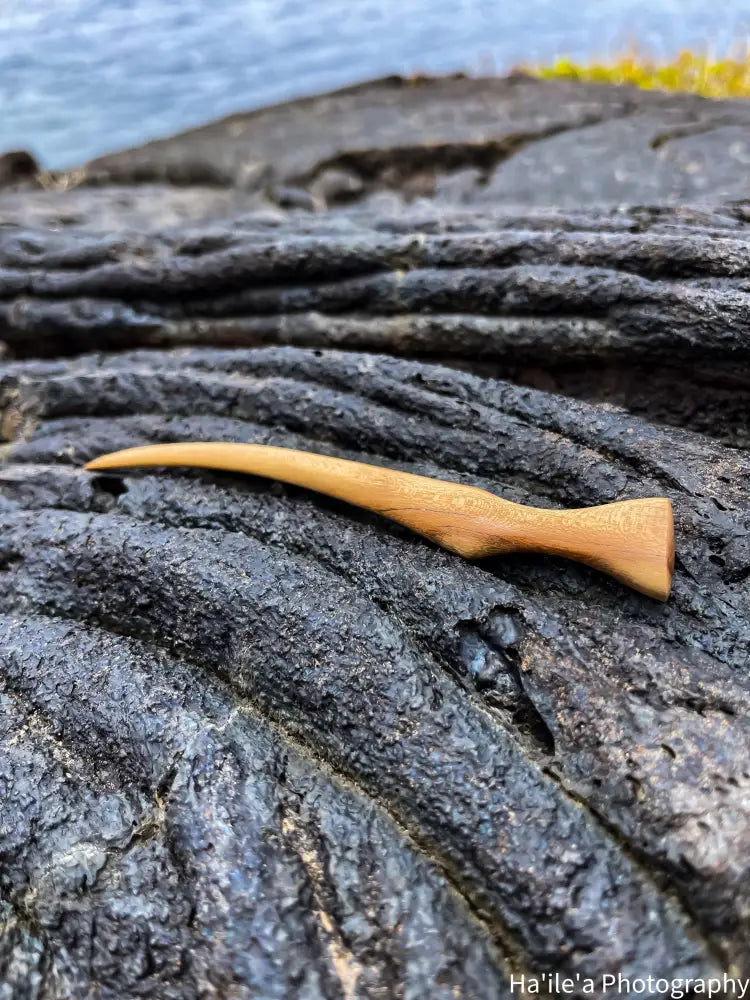E OLA ANA - Mamane Hair Stick - Noʻeau Designers