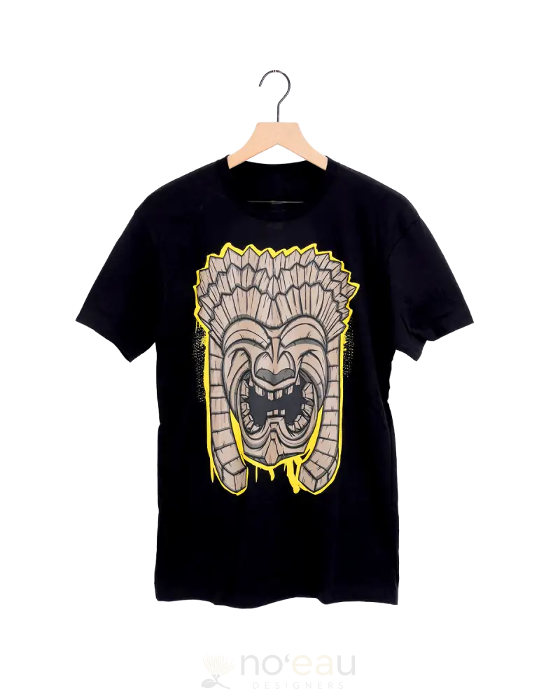 Makaku Designz - Ku T-Shirt Small / Black Men’s Clothing