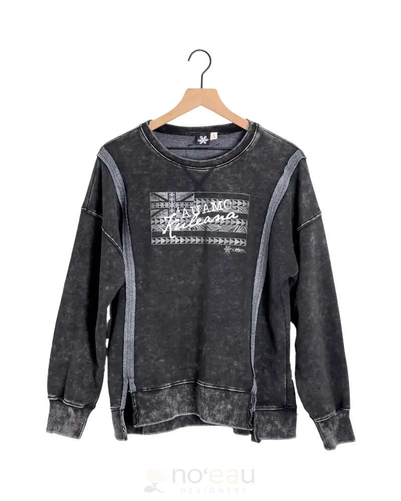 Noe X Kahiau - Auamo Kuleana Sweater Heather Black / Small Women’s Clothing