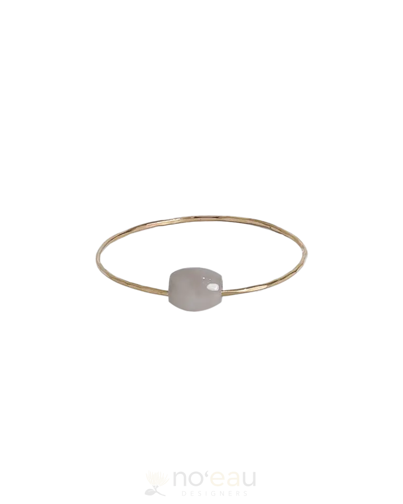 Noeau - 14K Gold Filled Bangle With Single Barrel Lavender Jade 8 Jewelry