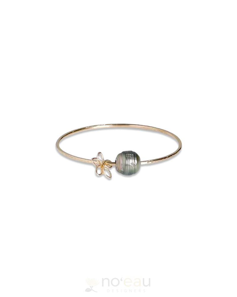 Noeau - Size 8 14K Goldfilled Bangle With Tahitian Pearl & Assorted Charm Pua Jewelry