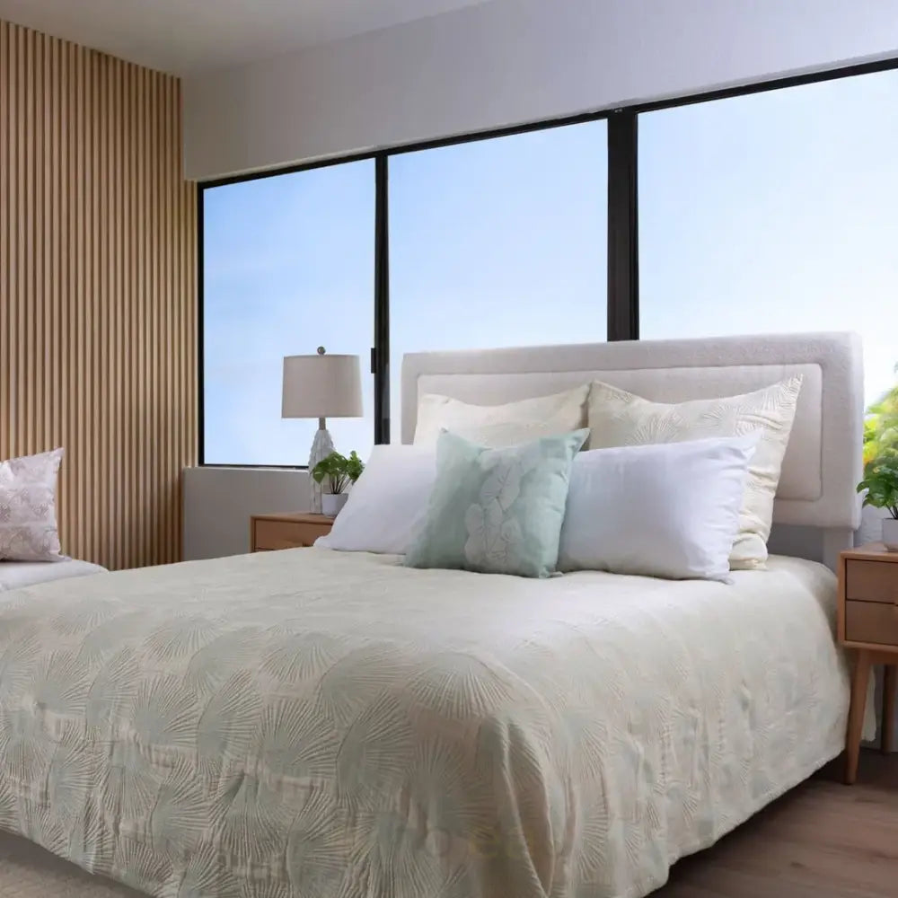 NOHO HOME - Loulu Coverlet HOME GOODS