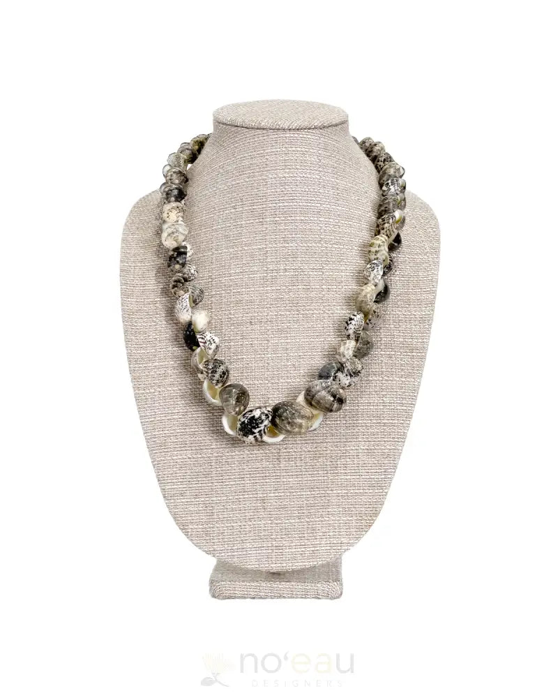 Papa Kine Things - Kupe’e Shell Necklace 25’’ Jewelry
