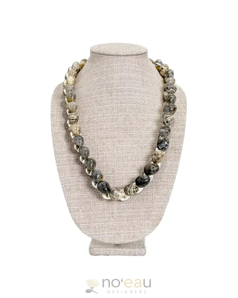 PAPA KINE THINGS - Kupe'e Shell Necklaces – Noʻeau Designers