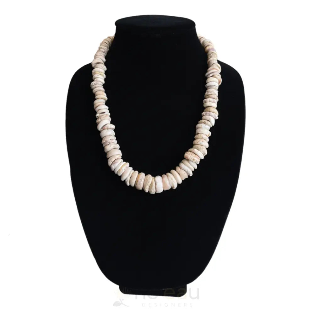 PAPA KINE THINGS - Multi-color Puka Shell Necklace - Noʻeau Designers