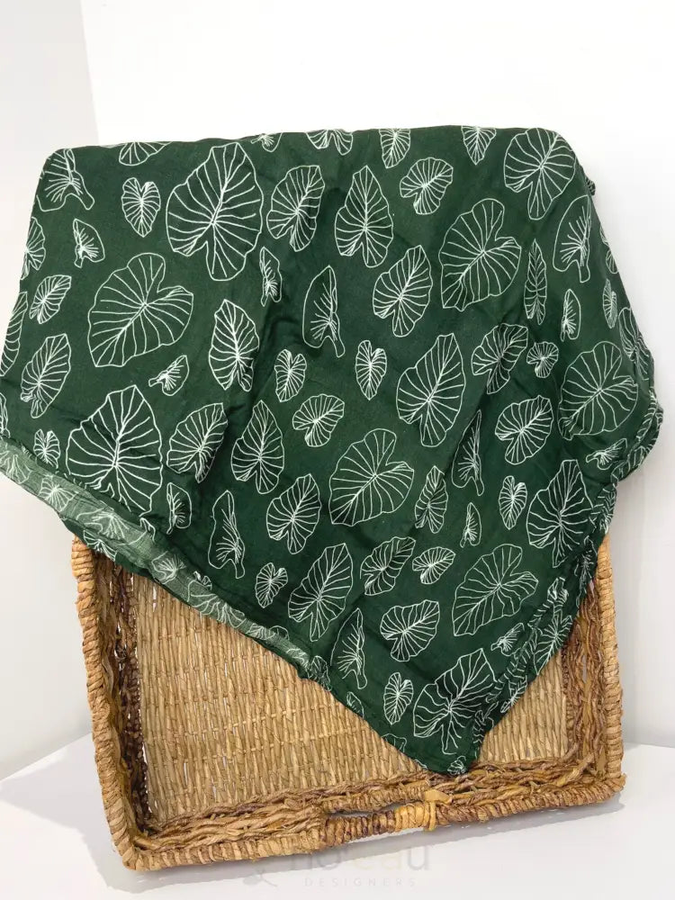 THE KEIKI DEPT - Hawaiian Green Kalo Bamboo Kapa Moe - Noʻeau Designers